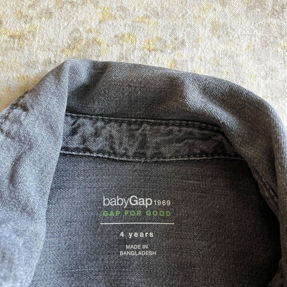 babyGap Size 4 Chambray Pearl Snap Shirt Black Gray Long Sleeve Boys Unisex - Picture 5 of 6